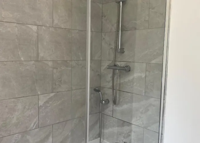 The House בית נופש